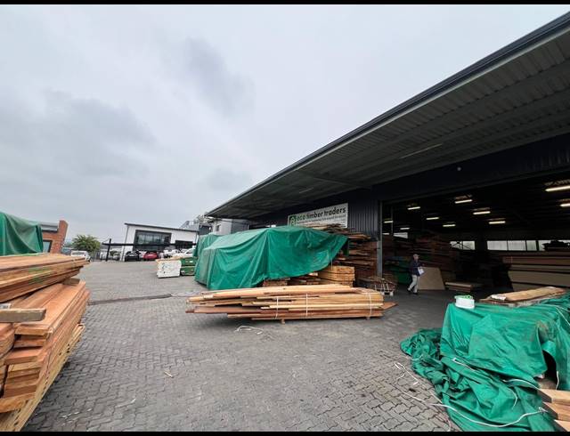 1,485M² WAREHOUSE TO LET IN LASER PARK